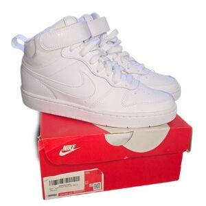 NIB Nike Court Borough Mid 2- Big Kids' Shoes